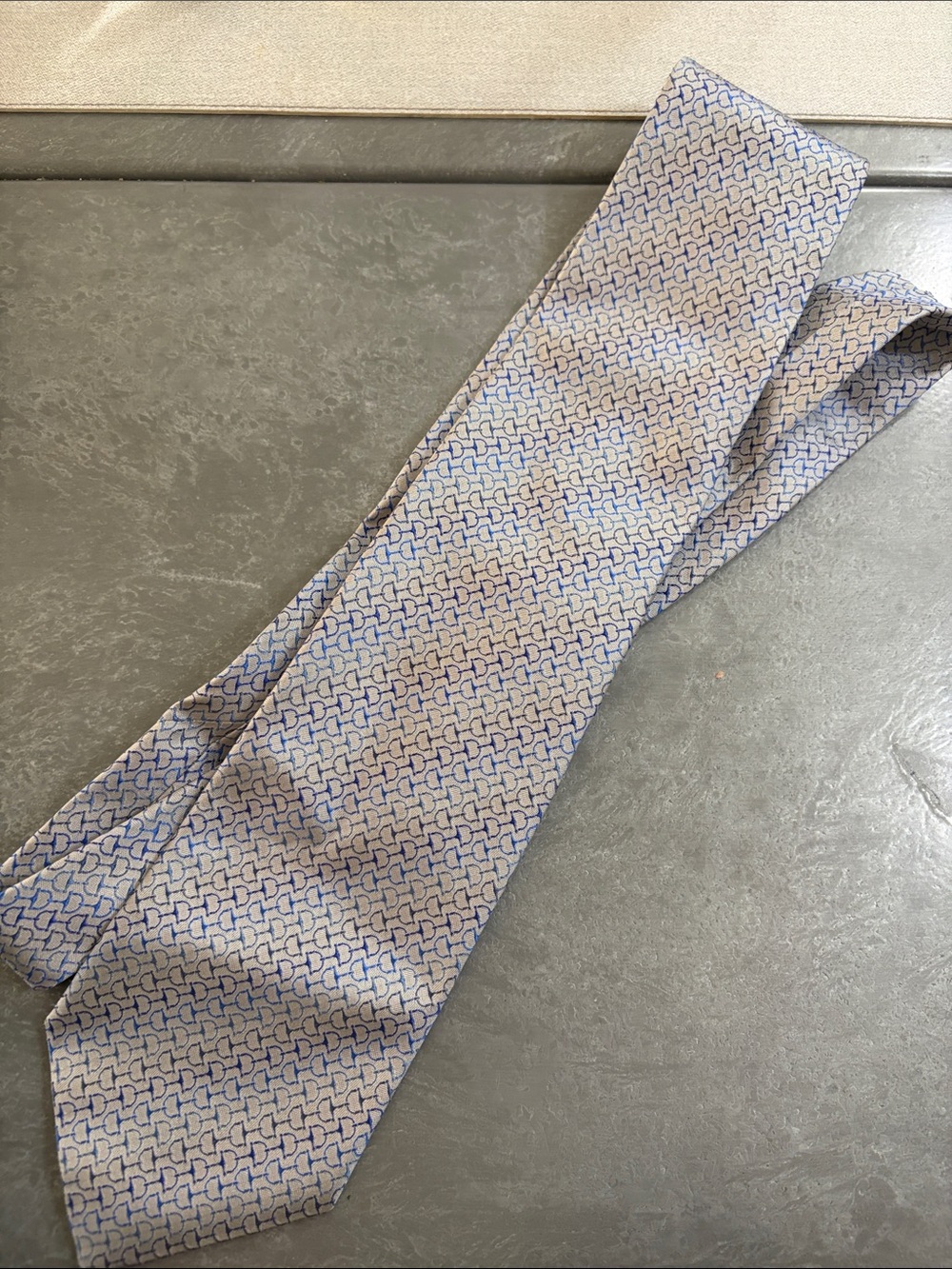 Gucci Silk Light Blue Patterned Men's Tie